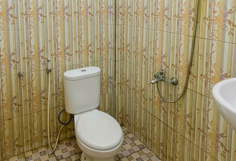 اتاق استاندارد, Nascar Family Hotel Palangkaraya Redpartner