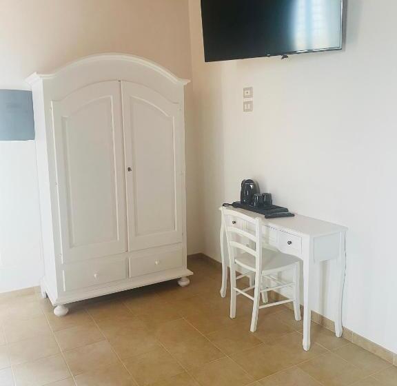 スタンダードトリプルルーム, B&b Palazzo Loreto