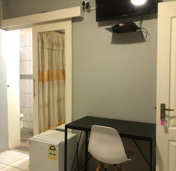 اتاق استاندارد, Homey Guesthouse