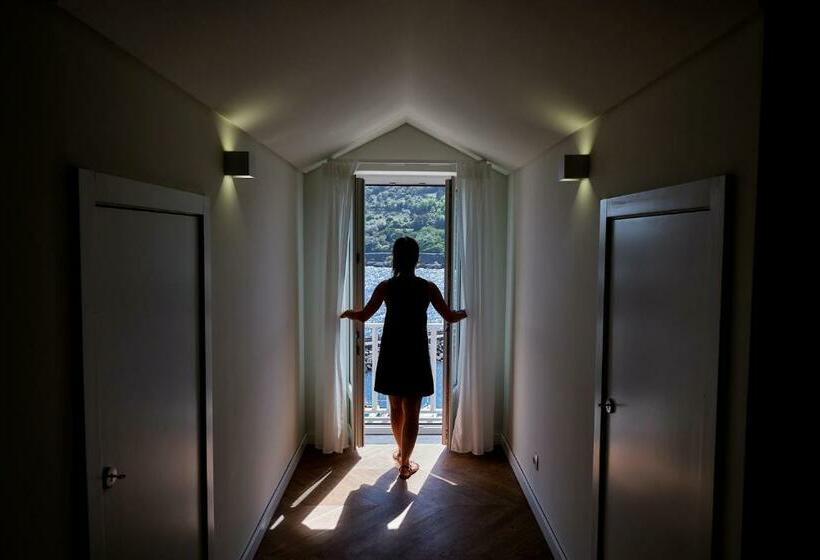 디럭스 룸 바다 전망, Mid Atlantic Boutique Hostel
