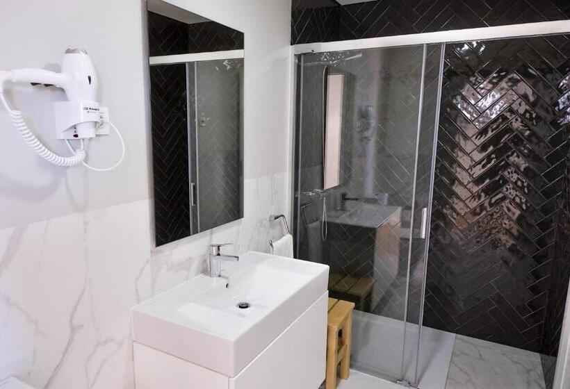 디럭스 스튜디오, Mid Atlantic Boutique Hostel
