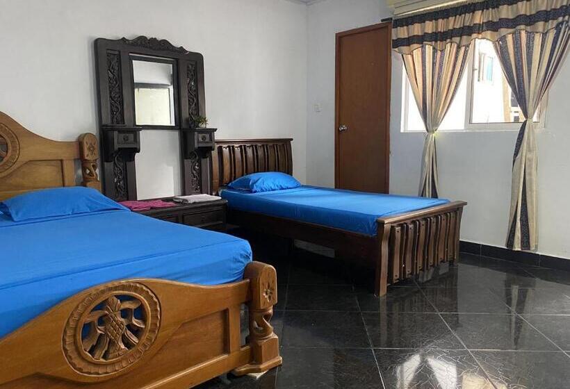 اتاق استاندارد چهار تخته, Casa El Prado Hostal