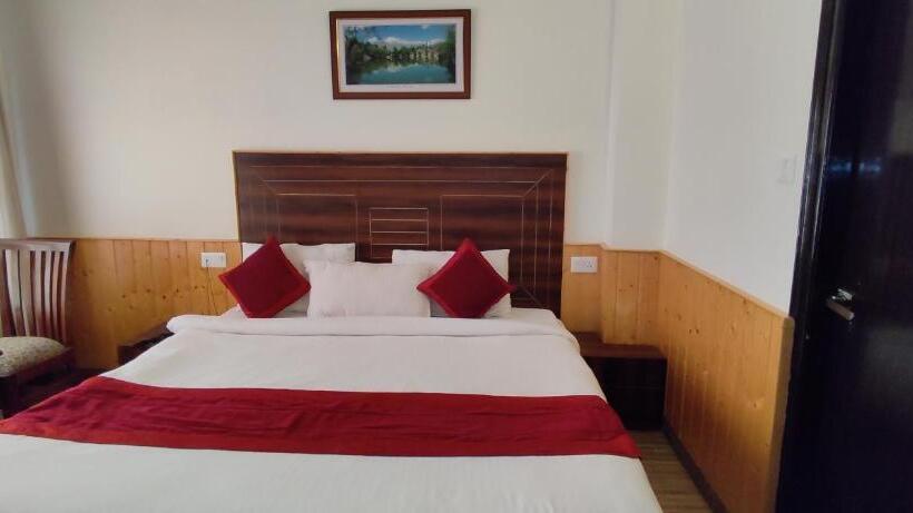 اتاق لوکس, Seven Hills Shimla By Him Haults Hospitality