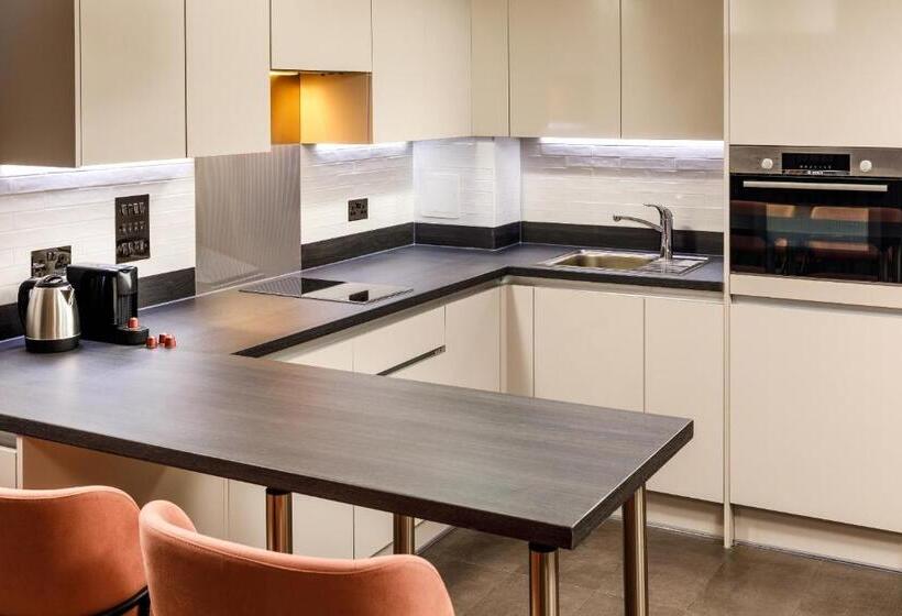 استودیوی استاندارد, Aparthotel Adagio London Sutton Point