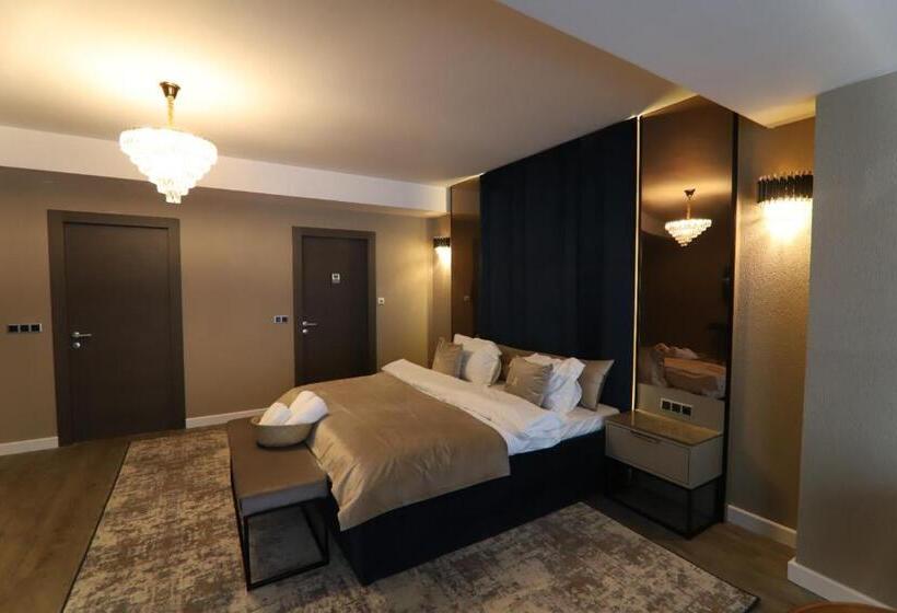 سوییت جونیور لوکس, Elexus Apartments Poiana Brasov