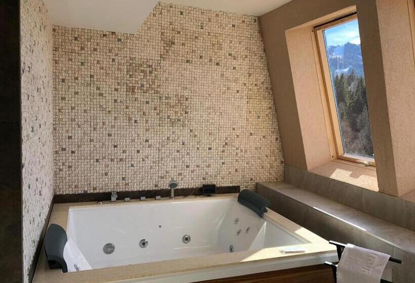 Deluxe Room Mountain View, Elexus Apartments Poiana Brasov