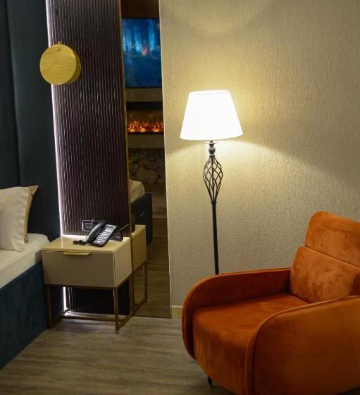 سوئیت جونیور با چشم‌انداز کوهستان, Elexus Apartments Poiana Brasov