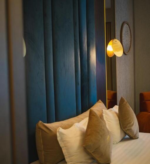 سوییت جونیور لوکس, Elexus Apartments Poiana Brasov