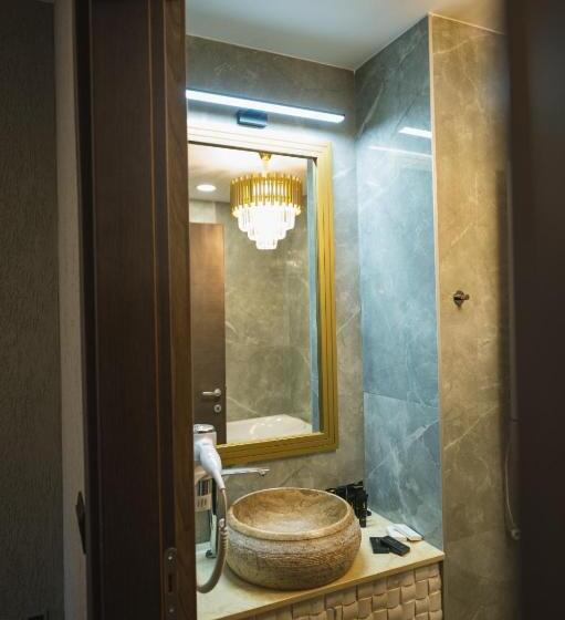 سوییت جونیور لوکس, Elexus Apartments Poiana Brasov