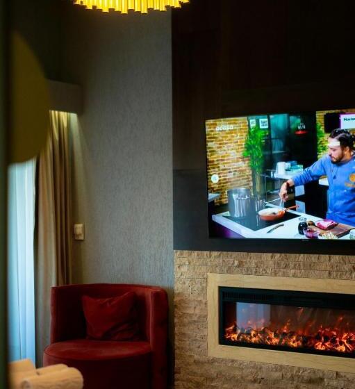 سوییت جونیور لوکس, Elexus Apartments Poiana Brasov