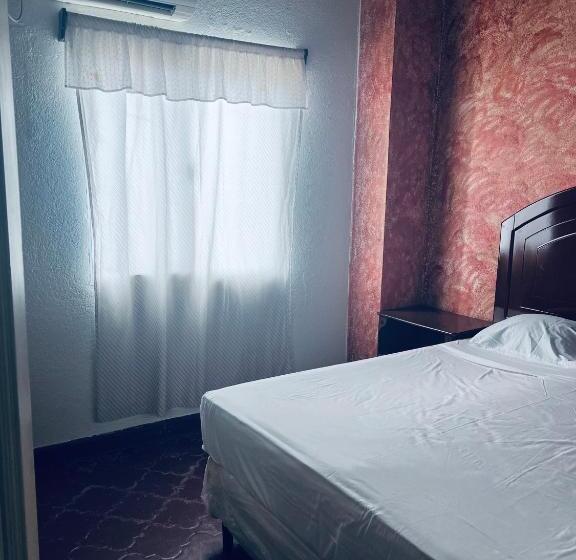 اتاق استاندارد یک نفره, Los Guacamayos La Ceiba