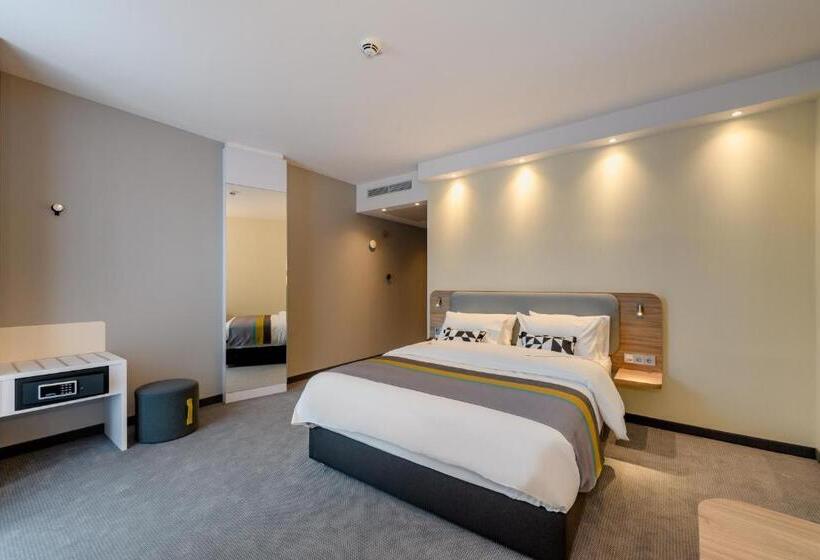 اتاق استاندارد برای معلولان, Holiday Inn Express   Fulda, An Ihg