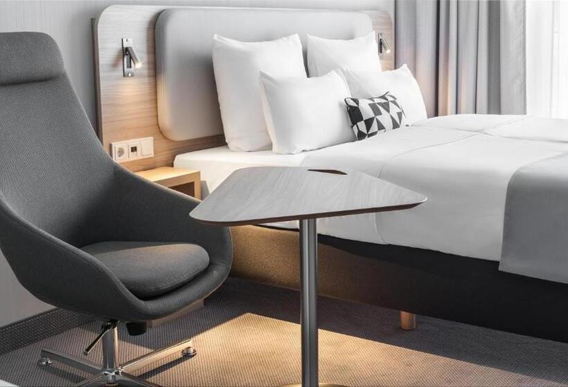 اتاق استاندارد, Holiday Inn Express Düsseldorf   Hauptbahnhof, An Ihg