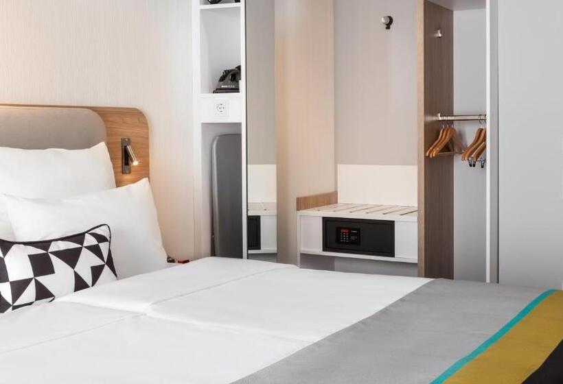 اتاق استاندارد, Holiday Inn Express Düsseldorf   Hauptbahnhof, An Ihg