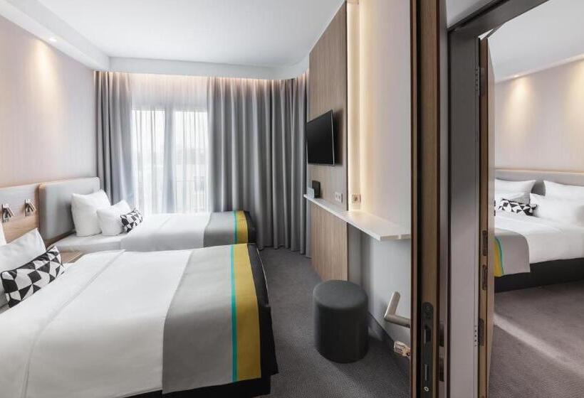 اتاق استاندارد, Holiday Inn Express Düsseldorf   Hauptbahnhof, An Ihg