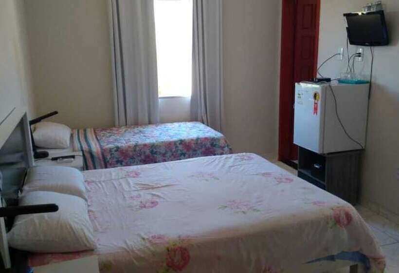 اتاق استاندارد سه نفره, Pousada Caribe Itacimirim