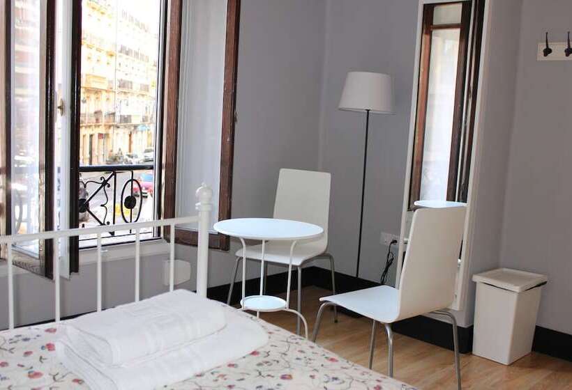 Chambre Standard, B&b Hi Valencia Canovas