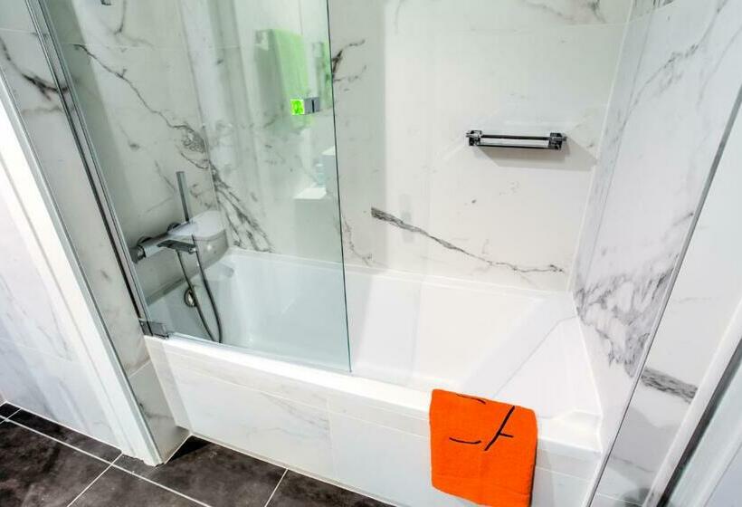 , Cosmo Apartments Sants