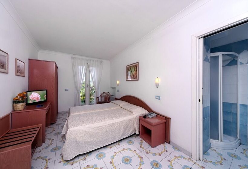 اتاق استاندارد چهار تخته, Bellevue Benessere & Relax
