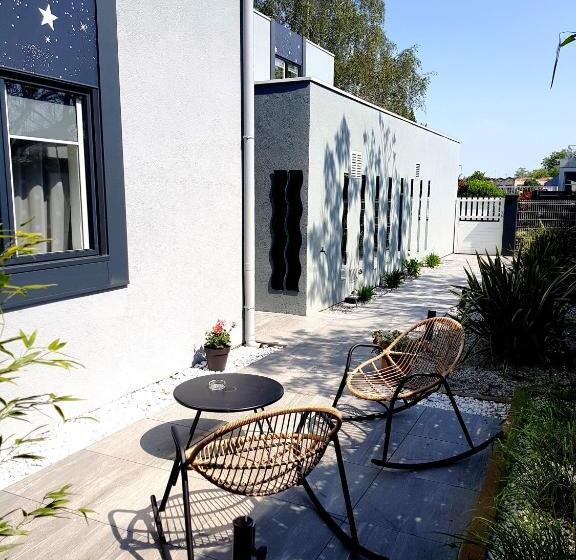 اتاق استاندارد با تراس, Logis Boutique Hotel Novalis
