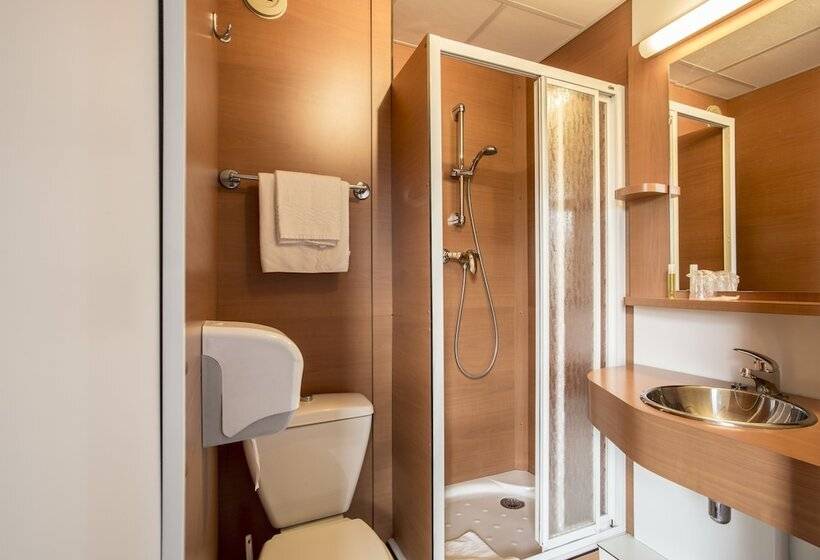اتاق راحتی, Brit Hotel Rennes Le Castel