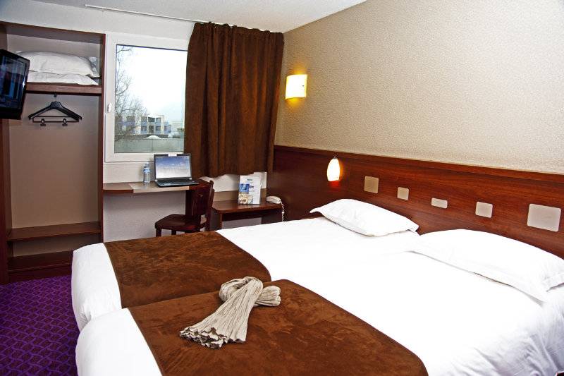 اتاق استاندارد, Brit Hotel Rennes Le Castel