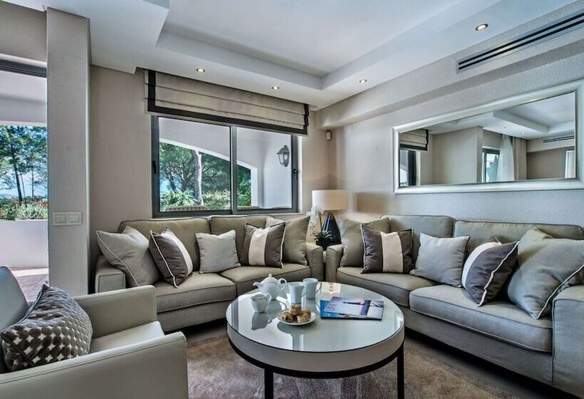 2-Schlafzimmer-Deluxe-Apartment, Four Seasons Country Club