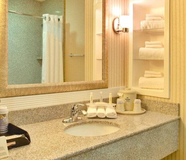سوئیت برای معلولان, Holiday Inn Express Hotel & Suites San Diego Otay Mesa By Ihg