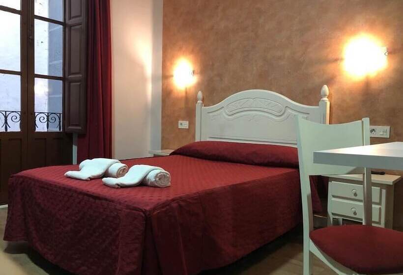 Quarto Triplo Standart, Hostal Sonia