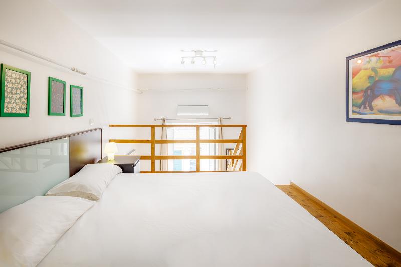 اتاق استاندارد سه نفره, Ht Residence Maximus