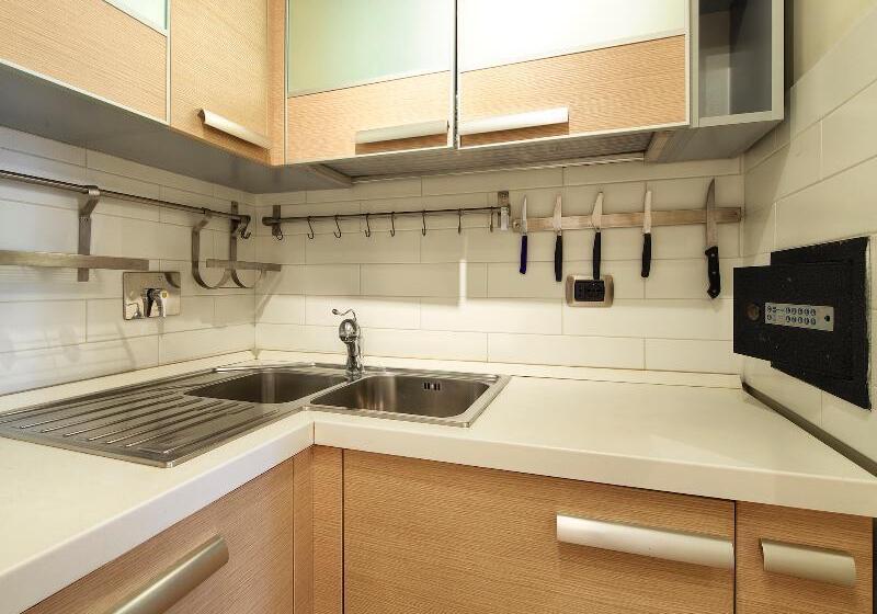 استودیوی استاندارد, Ht Residence Maximus