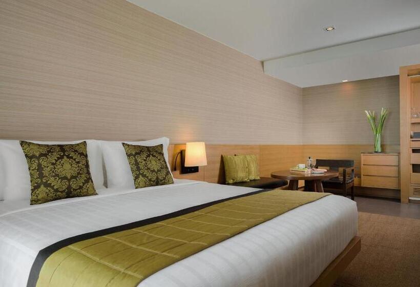 Premium Room with Balcony, Jc Kevin Sathorn Bangkok