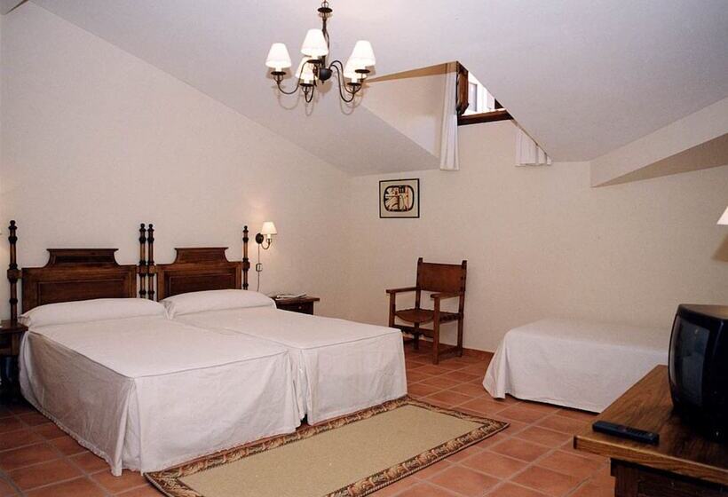 Standard Triple Room, Las Cancelas