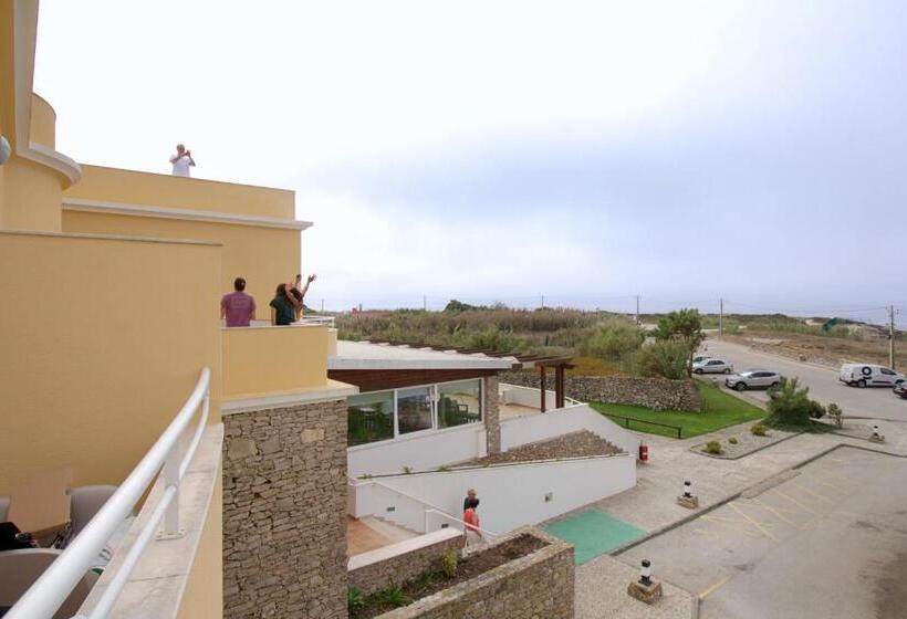 اتاق استاندارد با چشم‌انداز دریا, Wot Peniche Pinhalmar