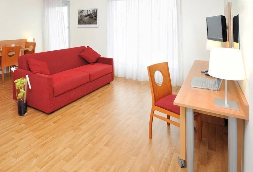 استودیوی استاندارد, Séjours & Affaires Rennes Villa Camilla