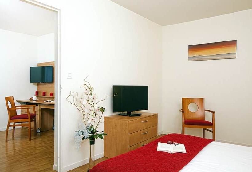 Standard Studio, Sejours And Affaires Rennes Villa Camilla