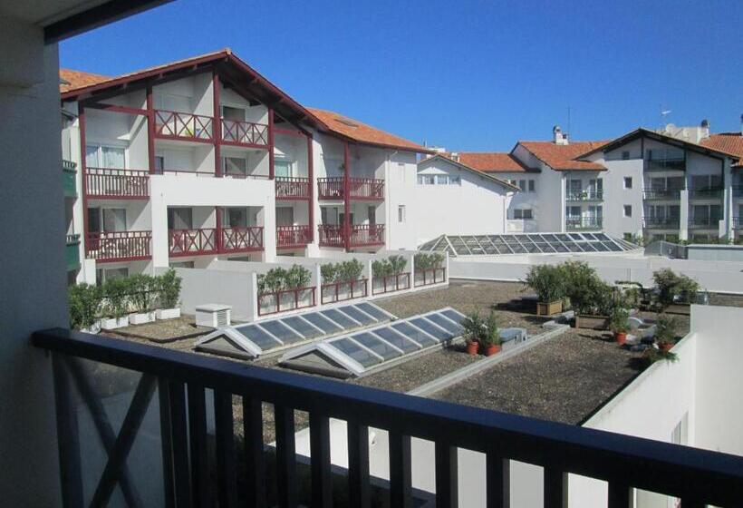 آپارتمان 1 خوابه اینتریور, Residence Mer & Golf Sokoburu