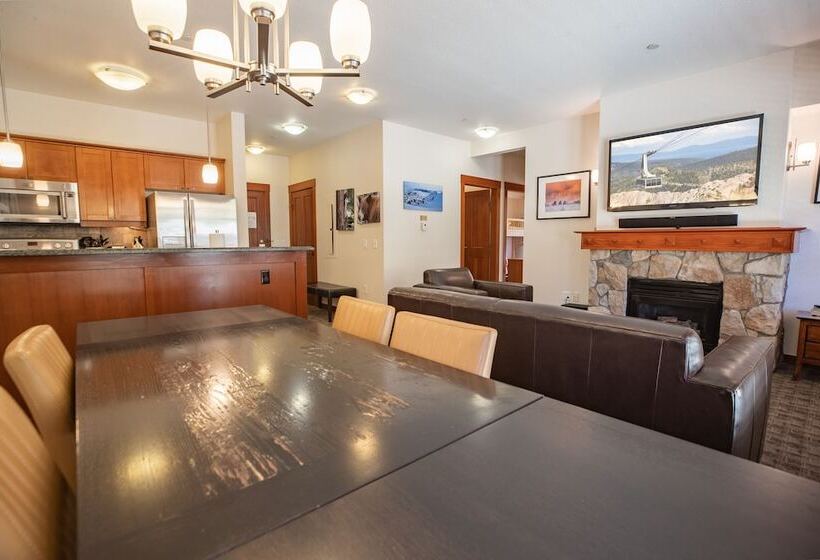 2 Bedroom Premium Apartment, The Village At Palisades Tahoe