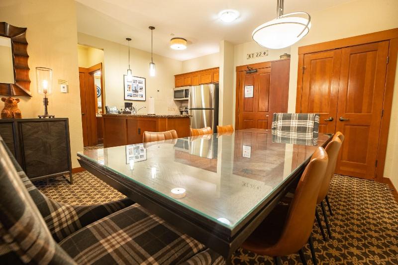 2 Bedroom Premium Apartment, The Village At Palisades Tahoe