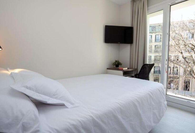 اتاق استاندارد یک تخته با بالکن, Ciudadela Pamplona