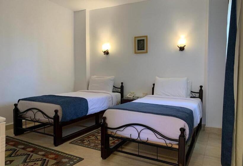 اتاق استاندارد, Marina Wadi Degla