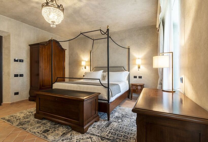 اتاق لوکس, Villa Petriolo