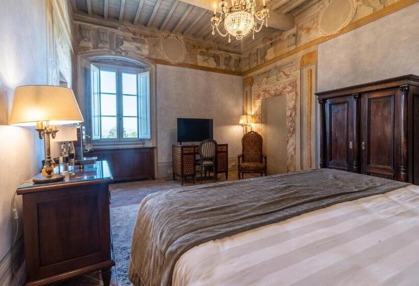 سوییت سوپریور, Villa Petriolo