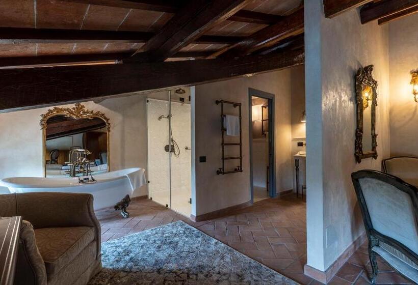 سوییت, Villa Petriolo