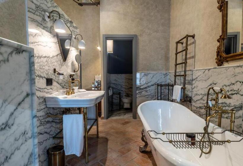 اتاق لوکس, Villa Petriolo