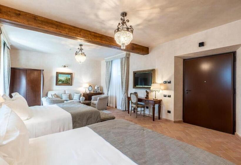سوییت با چشمانداز استخر, Villa Petriolo