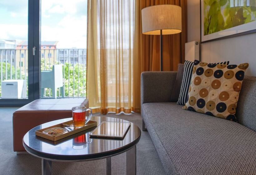 استودیوی پریمیوم, Adina Apartment Hotel Berlin Mitte