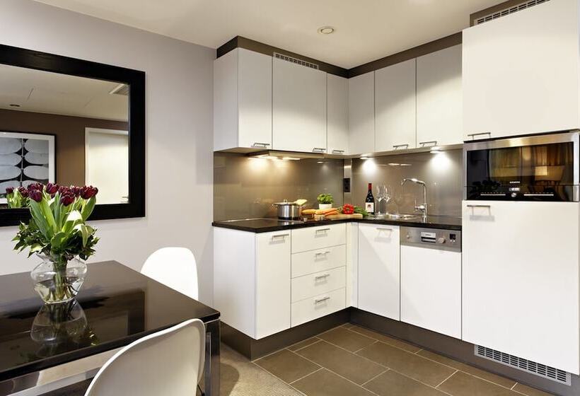 استودیوی پریمیوم, Adina Apartment Hotel Berlin Mitte