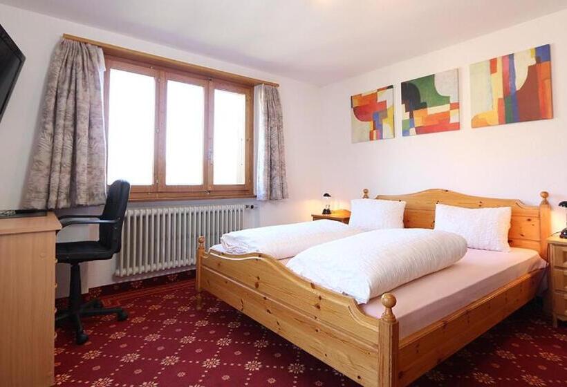 Deluxe Room with Balcony, Edelbock