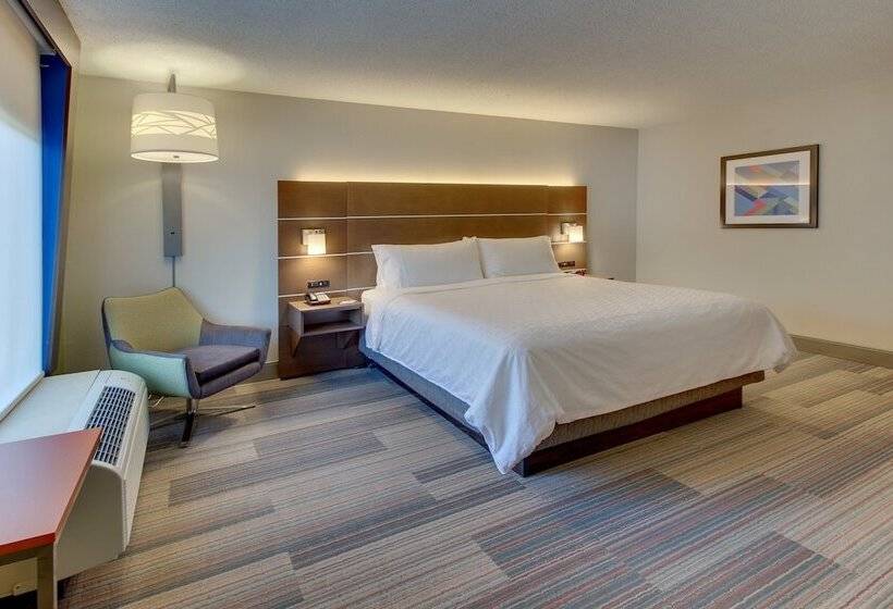 Standard Room Double Bed, Holiday Inn Express & Suites Atlanta Perimeter Mall Hotel, An Ihg
